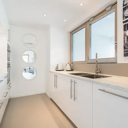 شقة Luxury Apartment Bel Etage With Swimming Pool *